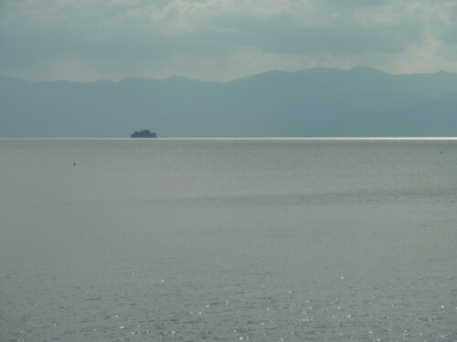 船上からの琵琶湖画像