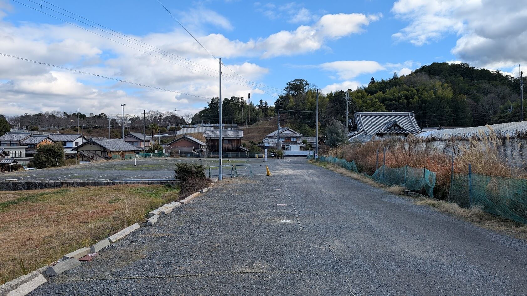 滋賀 湖南三山 常楽寺 駐車場