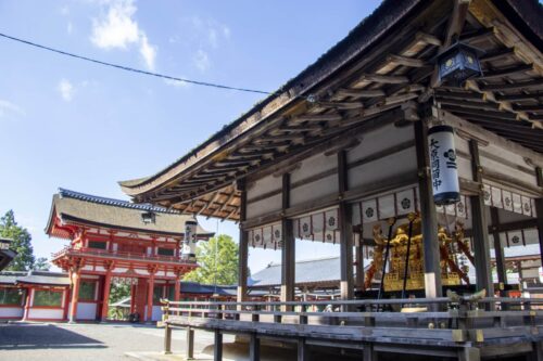 大鳥神社　拝殿と楼門画像