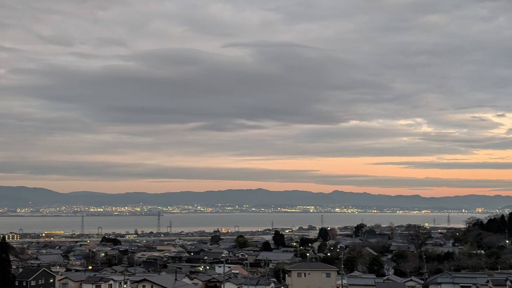 滋賀 大津 坂本 高台からの夕焼けと琵琶湖 景色