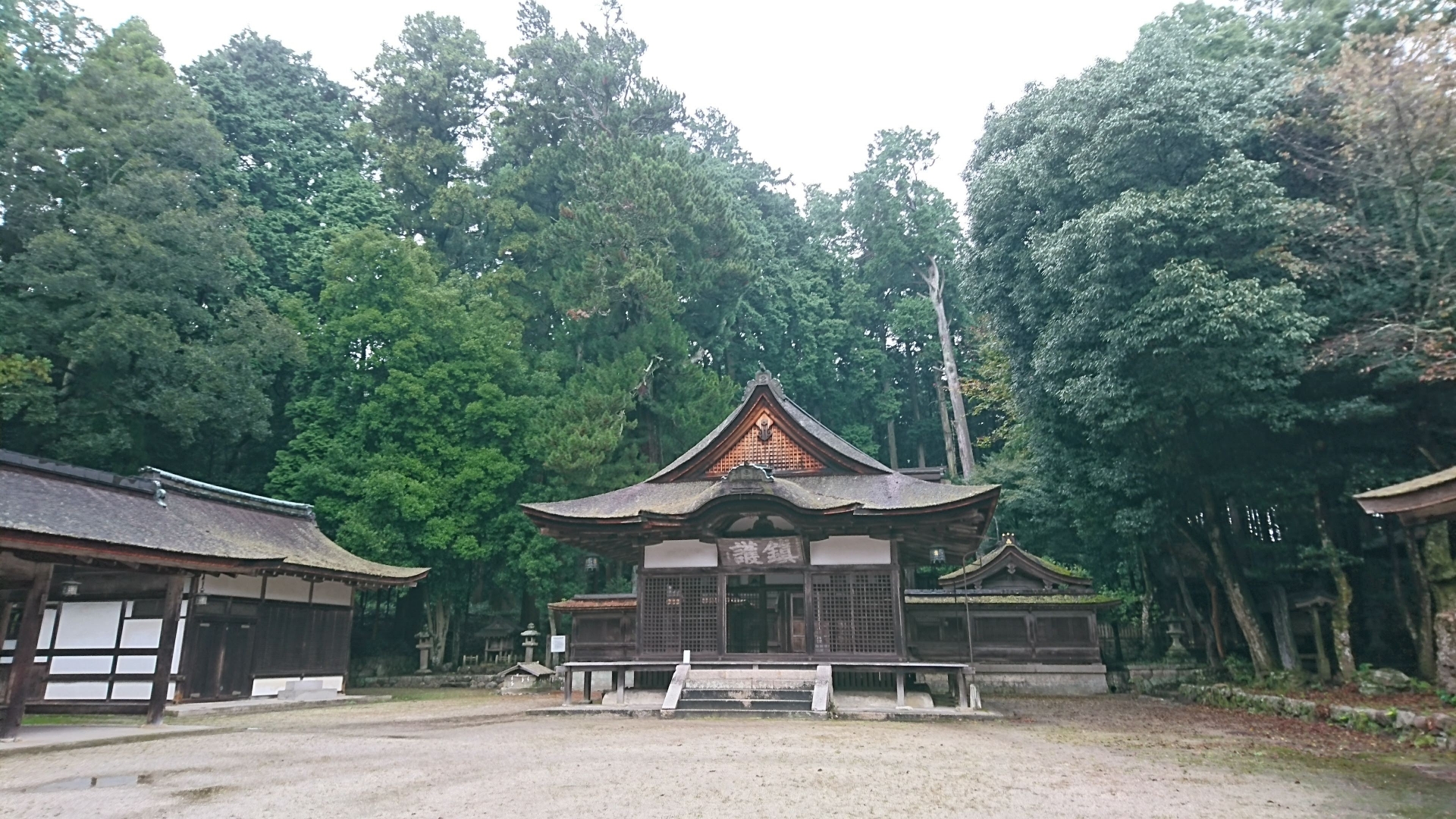 油日神社　全体境内内画像
