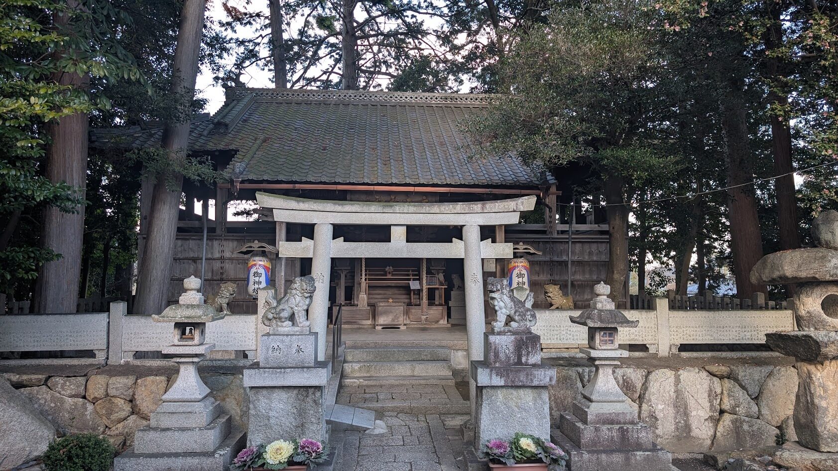 滋賀 湖南 立志神社 本殿