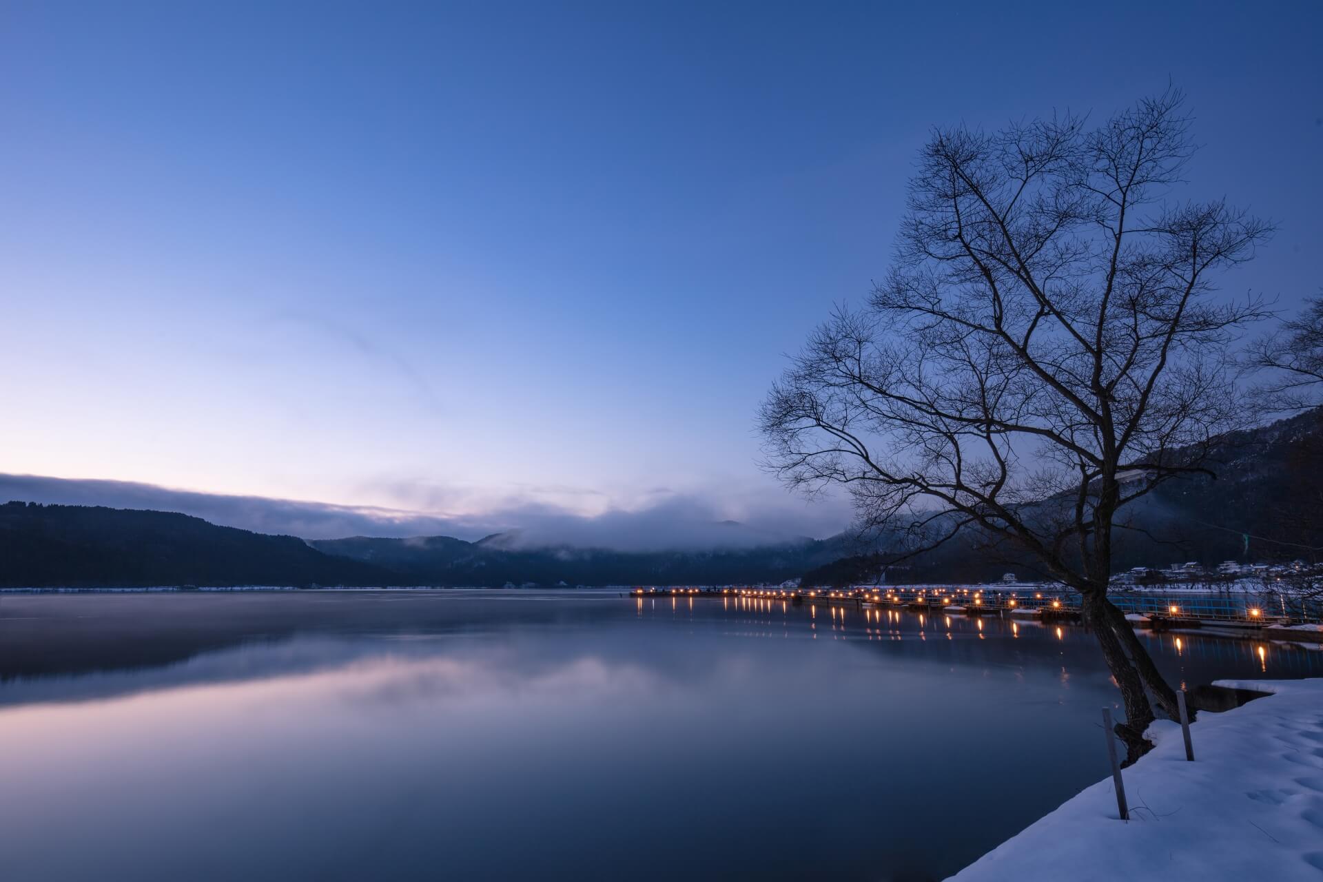 滋賀県　余呉湖　冬の画像