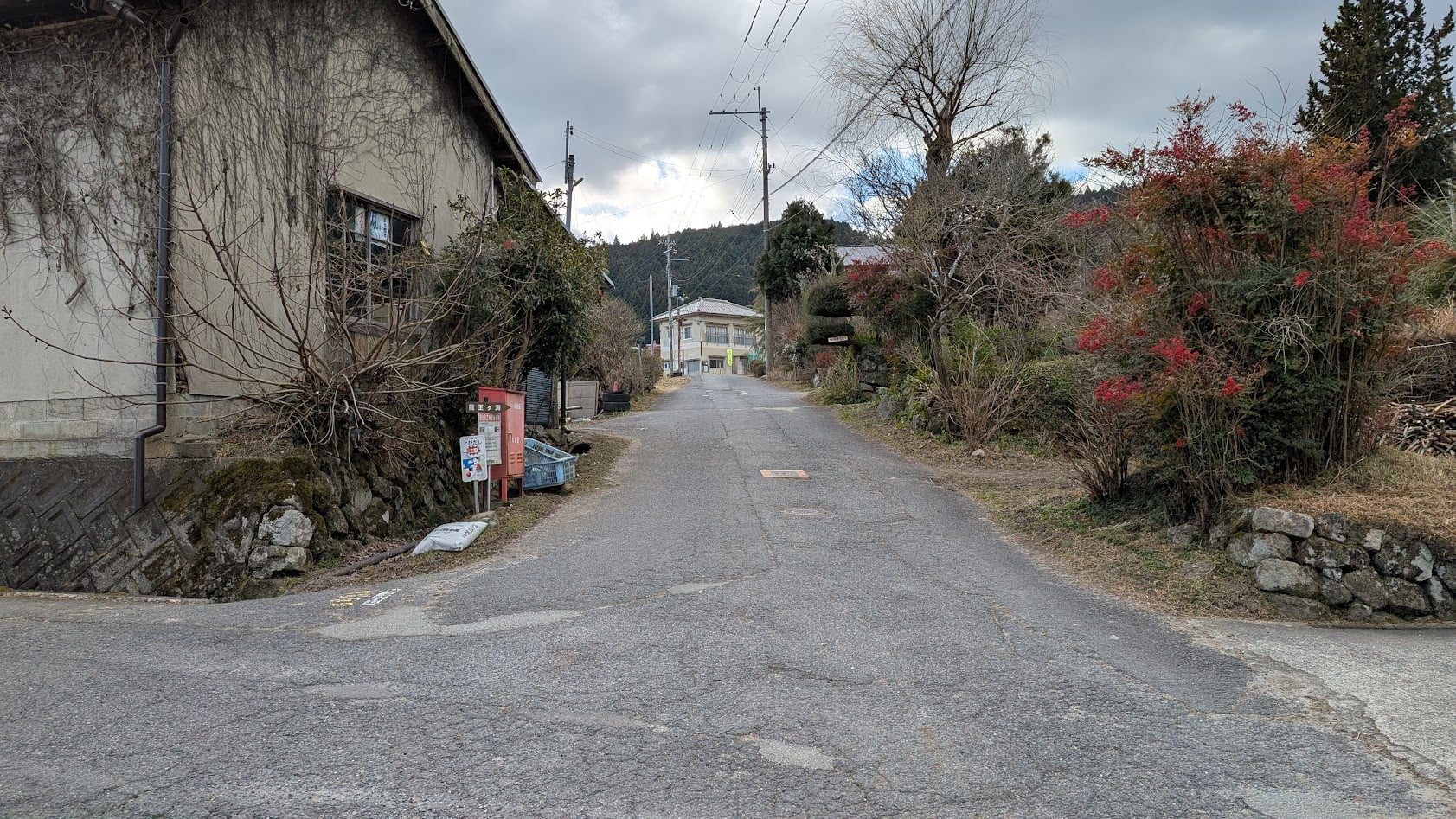 奈良 室生 龍王ヶ渕 分岐の案内矢印