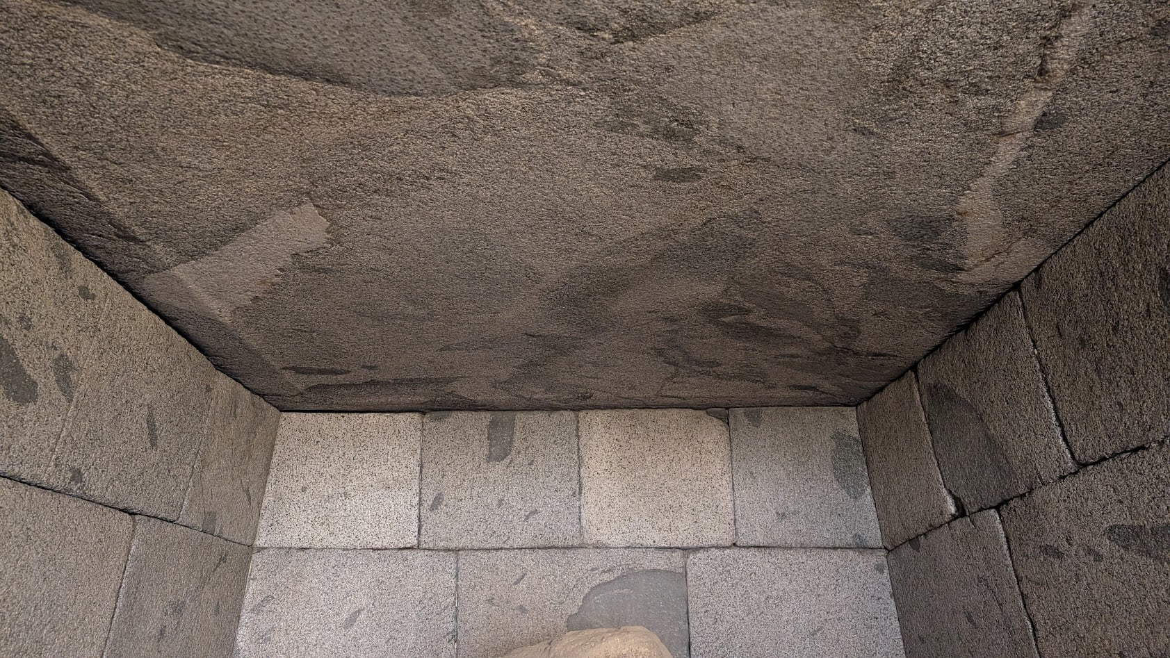 奈良 阿部文珠院 西古墳 石室③