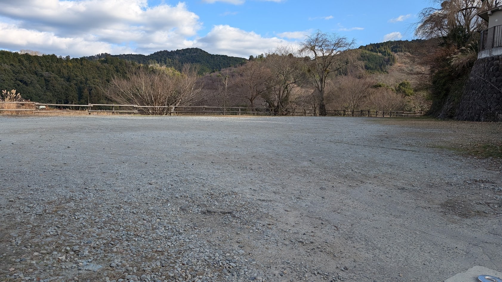 奈良 吉野 宮坂駐車場 勝手神社近く