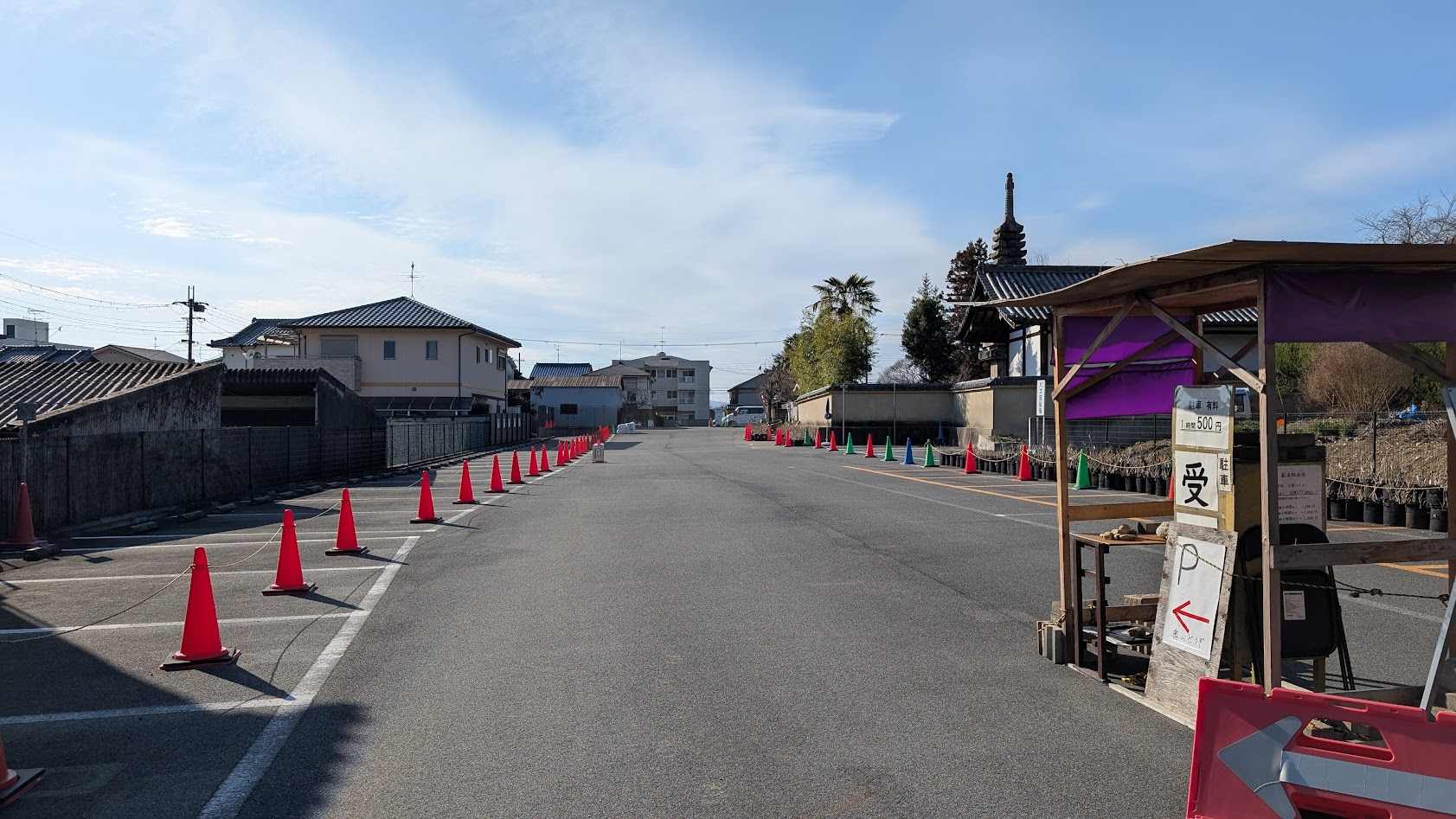 奈良 般若寺 駐車場